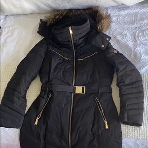 Belted Faux-Fur-Trim Hooded Puffer Coat
